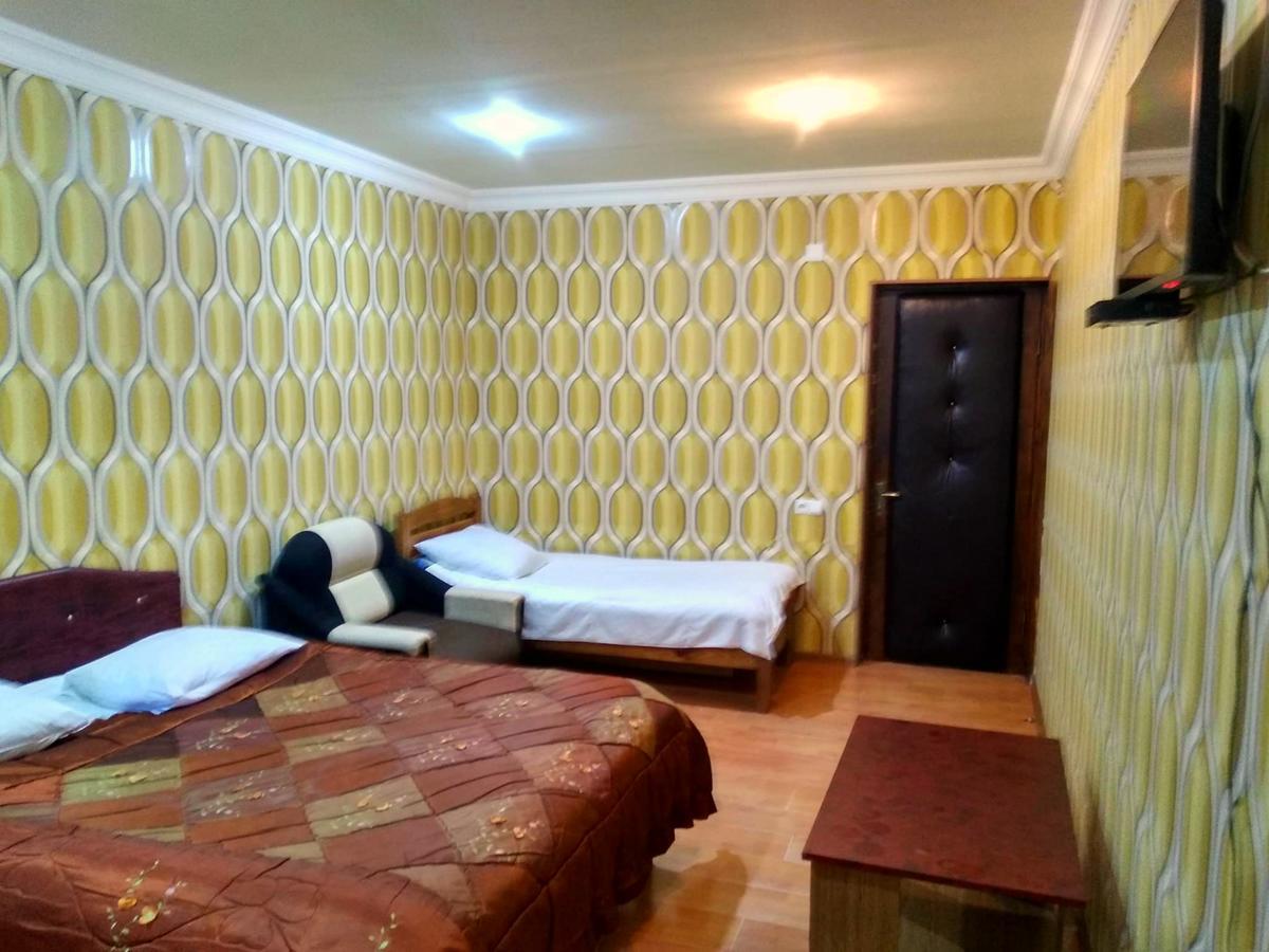 Hotel Texas Tbilisi Buitenkant foto